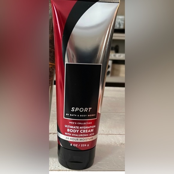 🎄SALE!BBW- “SPORT” FULL SIZE 8 FL OZ bottle of MENS BODY LOTION. *Firm* Bundle… - Picture 1 of 4